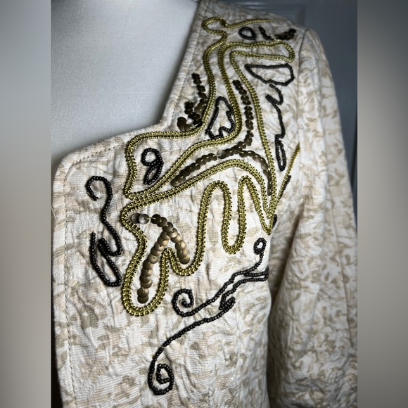 🌷NWOT Coldwater Creek 3/4 sleeve sequins and beads embellished jacket 💫 - Picture 4 of 12